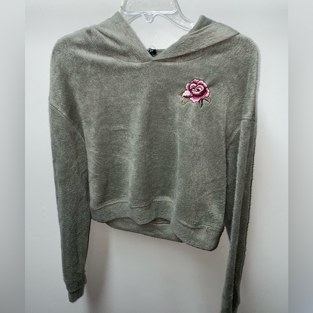 Fuzzy RUE21 light hoodie
